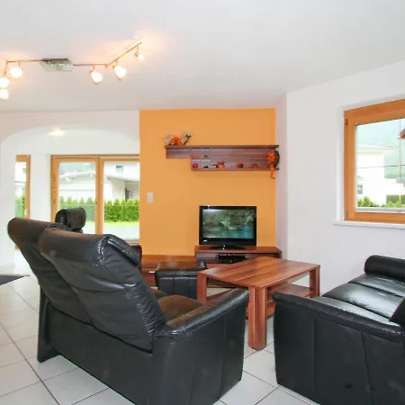 Holiday home Holiday Home Heidi By Interhome *