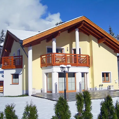 Holiday home Holiday Home Heidi By Interhome